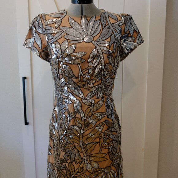Milly Dresses & Skirts - Milly silver and nude sequin leaf cocktail dress Size 6